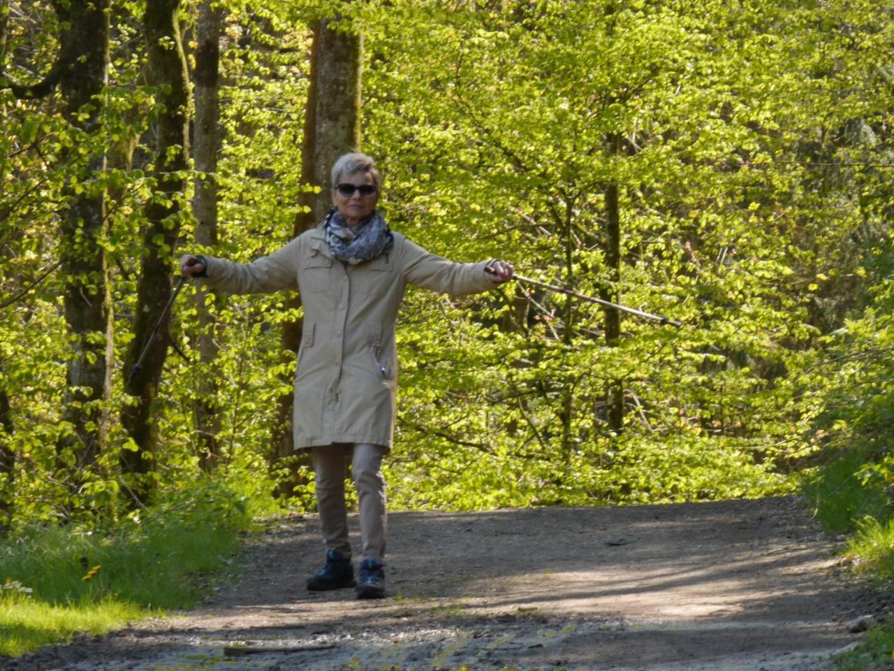Fewo Kedo Neukirchen vorm Wald Buitenkant foto